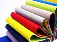 我們生活中哪些常用的物品是用潛水料制成的呢？